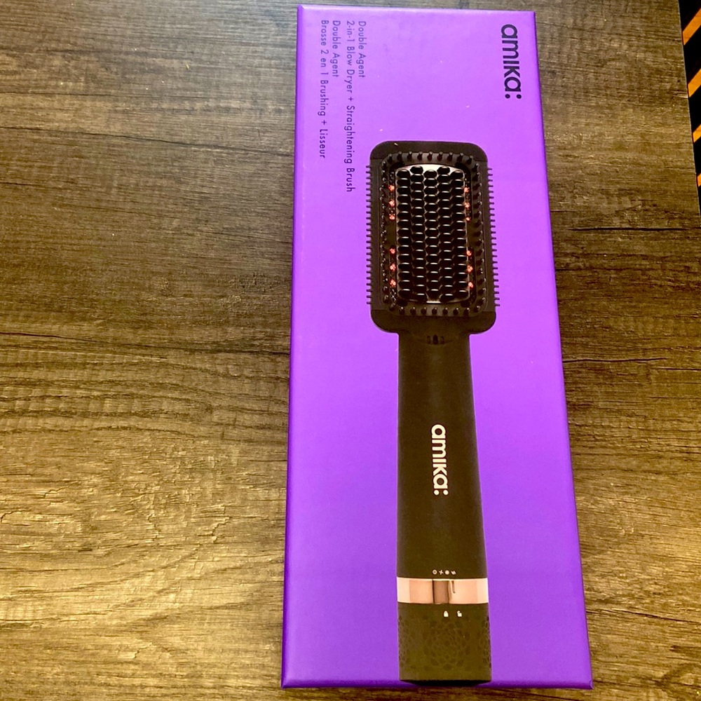 amika: new in box: 2 in 1 blow dryer and straightening brush